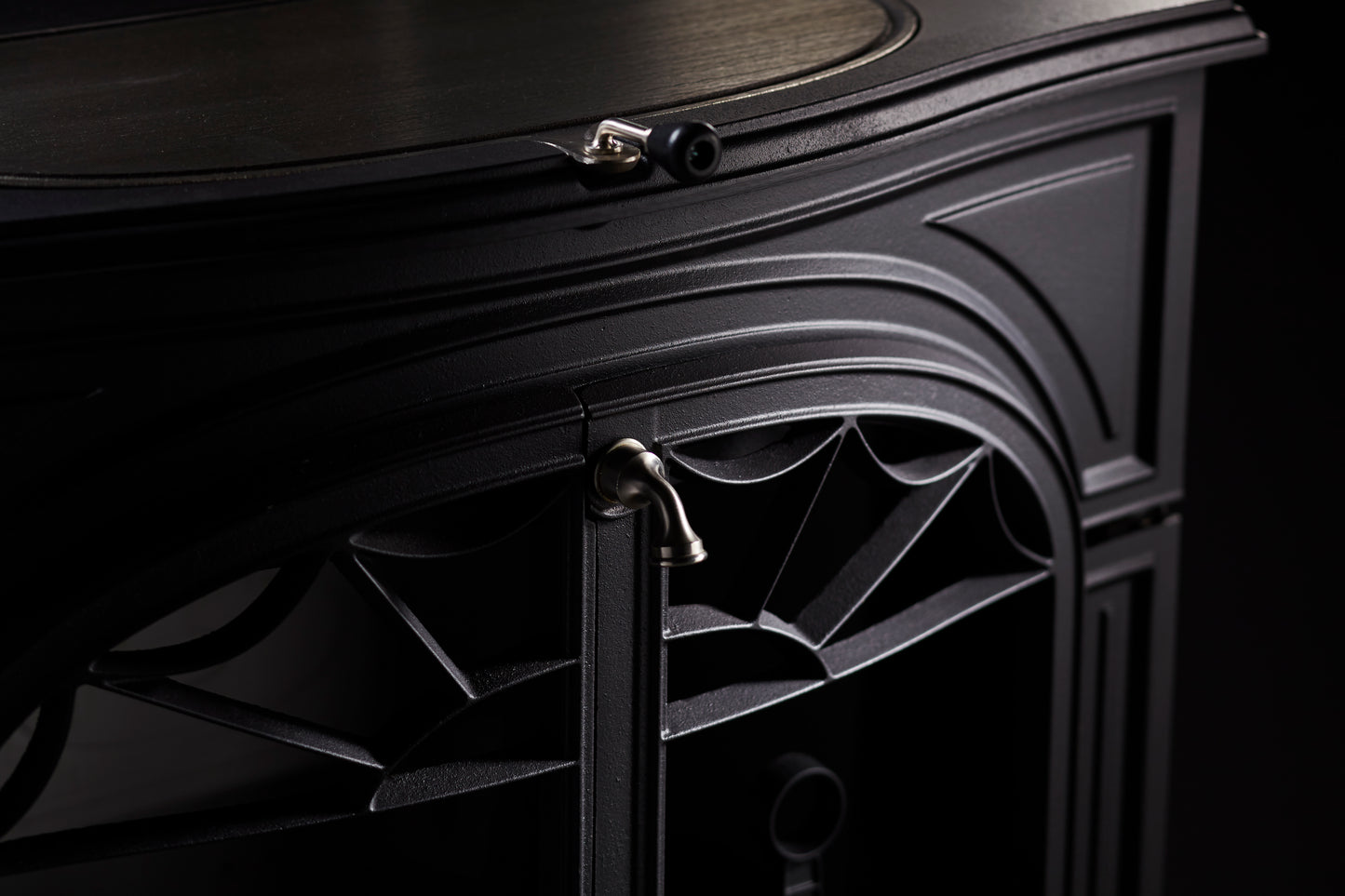 Vermont Castings Defiant Freestanding Fireplace - Hunter Valley Heating