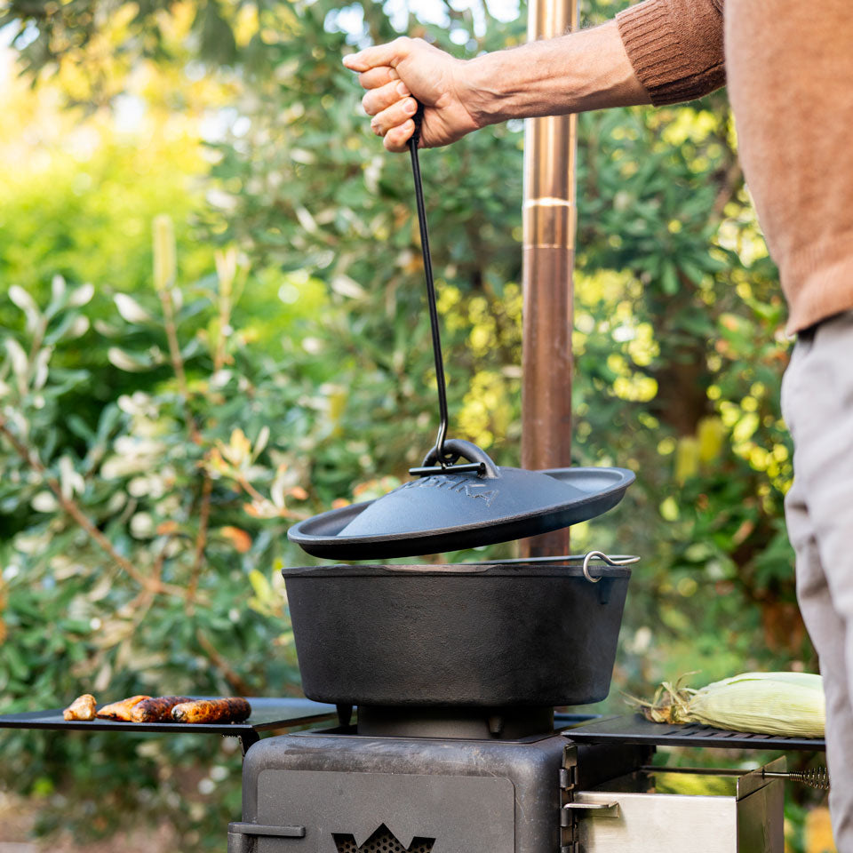 Wooshka Camp Oven Lid Lifter