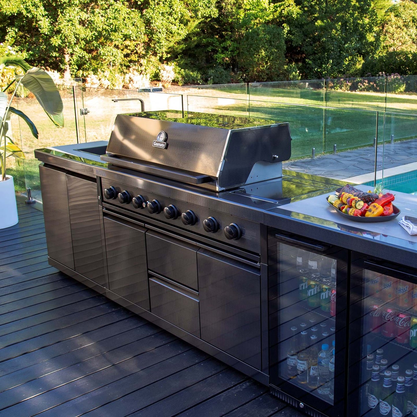NOVA GRAPHITE 6 BURNER BBQ