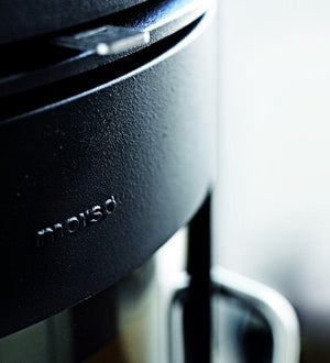 Morsø 6143 cast iron wood heater detail and concealed door hinge