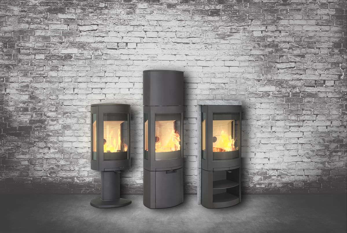 Jøtul F 370 V2 Advance wood heater shown with pedestal, closed and open base configurations